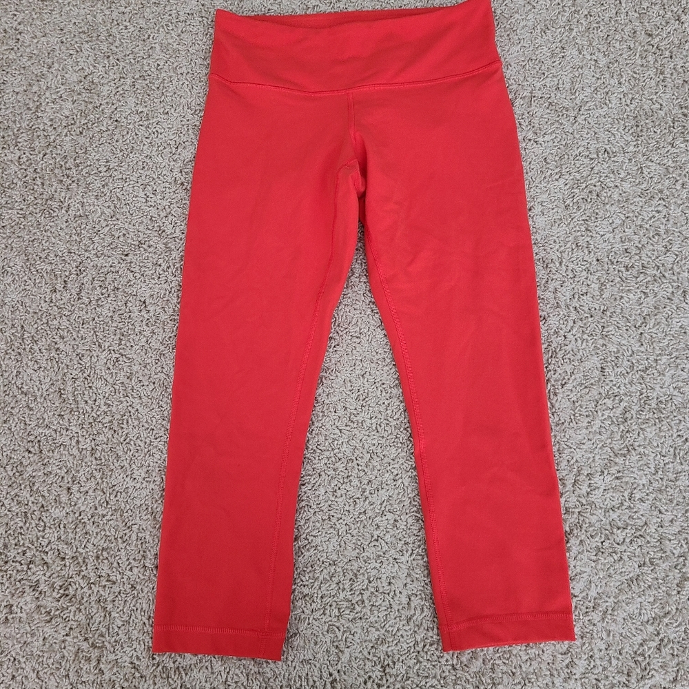 Cute Lululemon cropped leggings